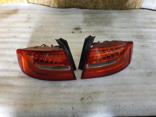 Задня світлодіодна лампа A4 B8 Седан 8K5945096AC