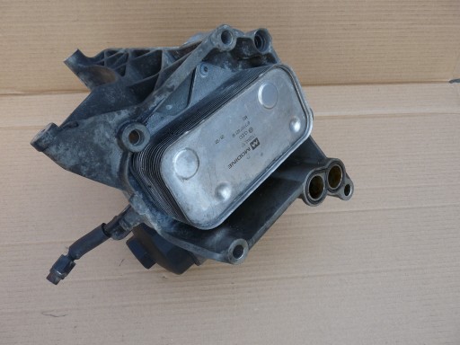 A8 D2 3.7 корпус фильтра 077115401H 077117021M