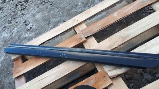 4E0853960A - A8 D3 молдинг двери правый передний правый LZ9Y