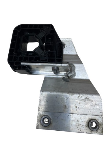 7399965 8642753 - ПЕРЕХОДНИК Кріплення радіатора ЛІВИЙ BMW X3 G01 X4 G02