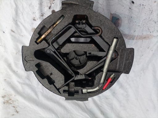 606961860 - ALFA ROMEO 159 1.9 JTD ЗАПАСНЕ КОЛЕСО