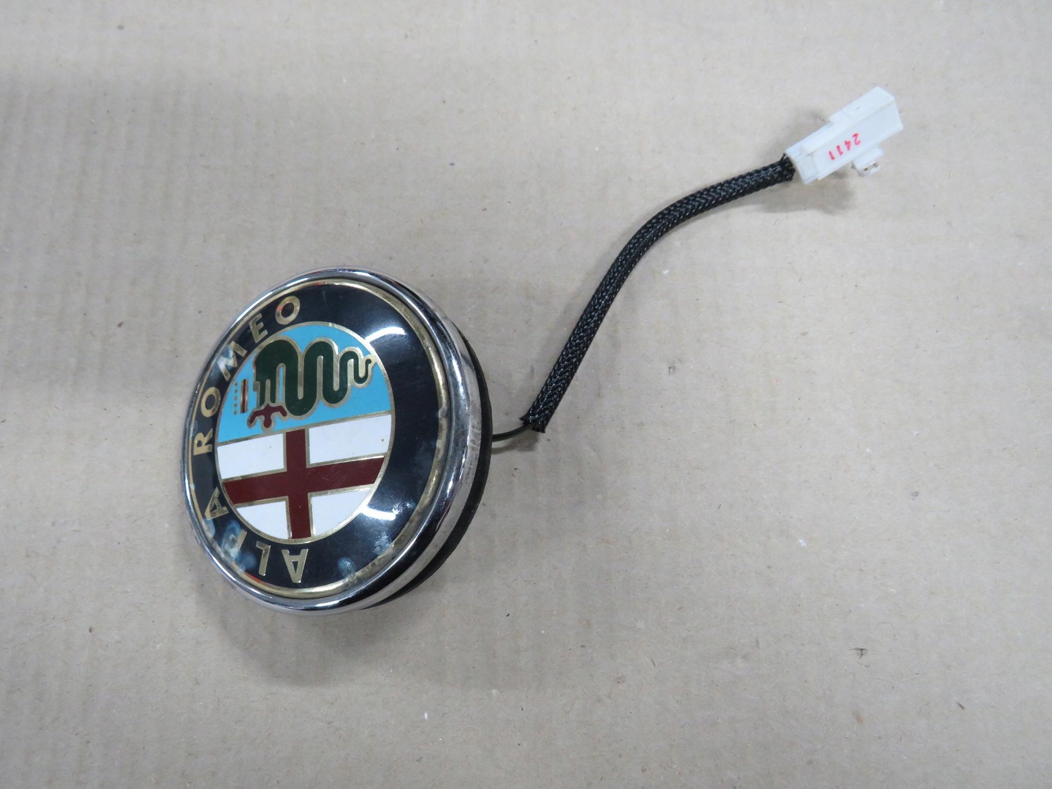 ALFA ROMEO GIULIETTA ДВЕРНАЯ РУЧКА КНОПКА ЗАКРЫЛКА