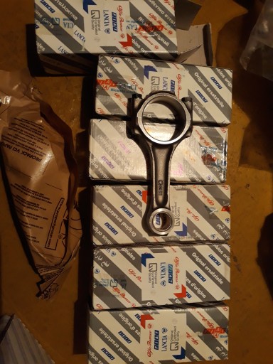 ALFA ROMEO GTV SPIDER 166 156 V6 BUSSO ШАТУН OE 60662848 60816266 L/R