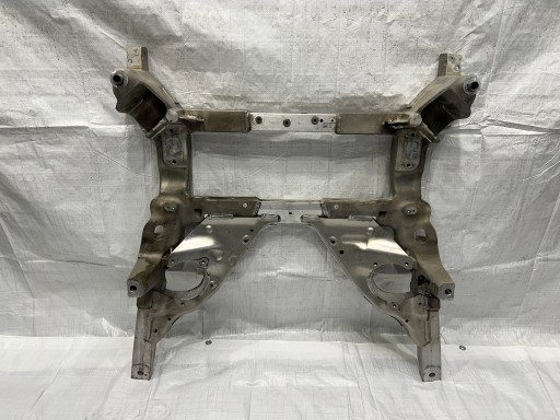 Коляска alfa romeo stelvio qv с подъемником и передними санями