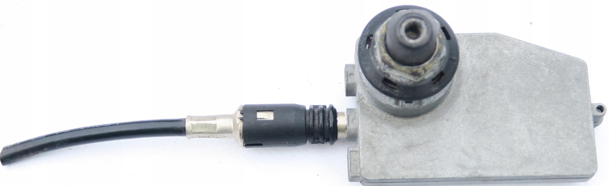 АНТЕННА КРЫЛА AUDI TT 8N CABRIO