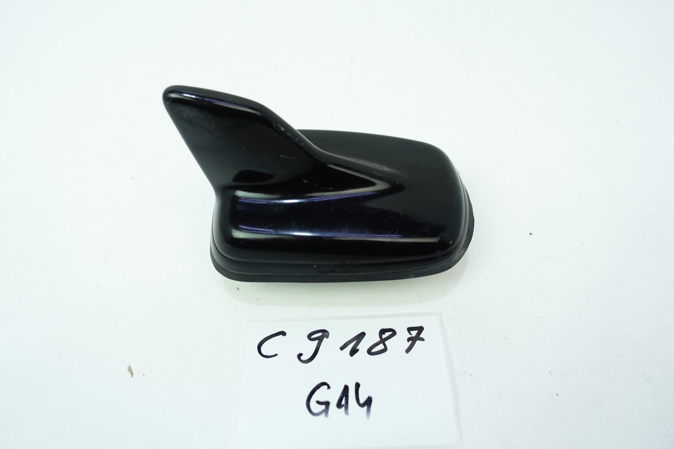 Антенна на крышу AUDI A3 A6 A7 A8 4N0035503AG