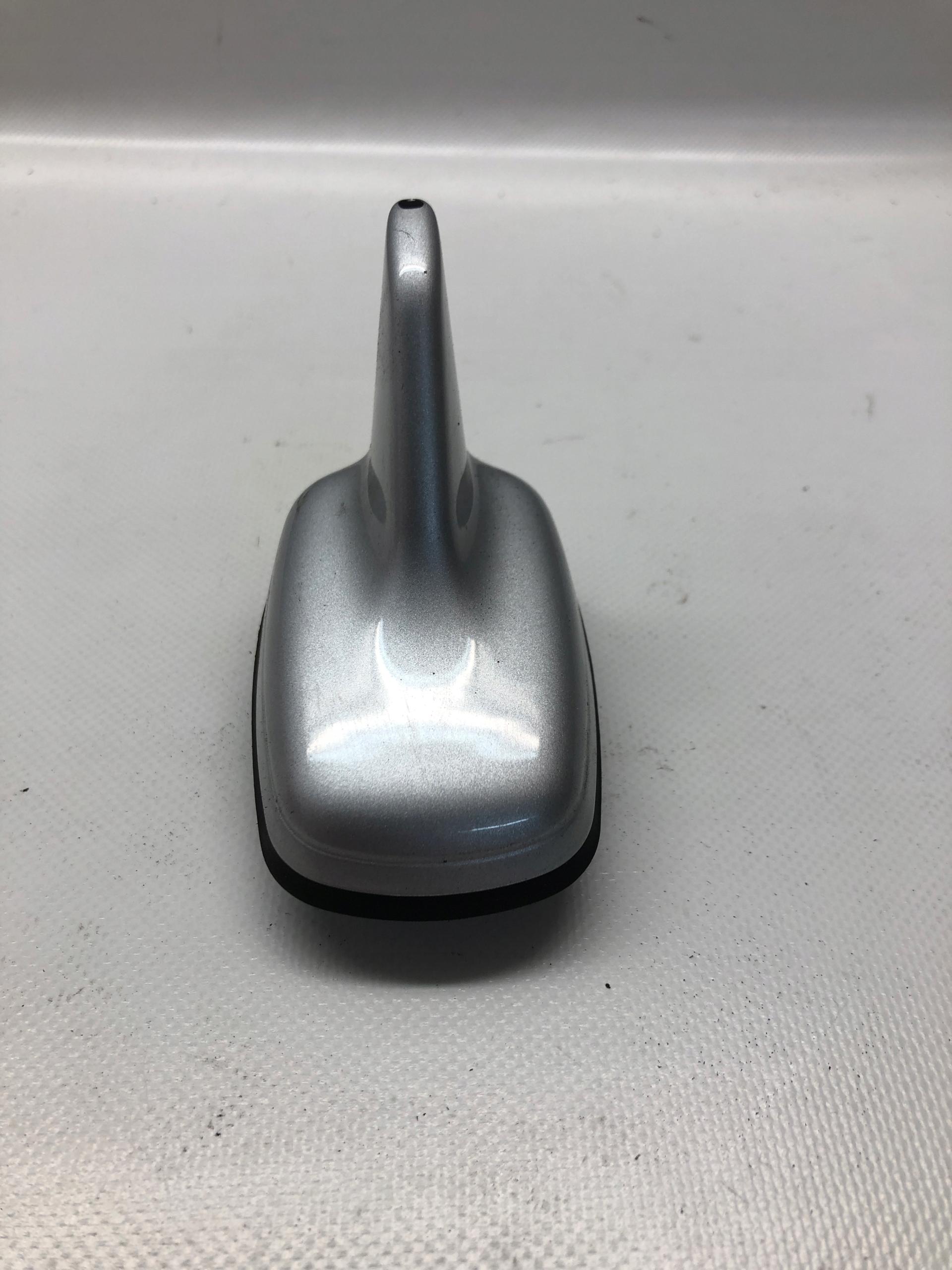 Антенна на крышу GPS NAVI A6 C7 4G0035503E LX7W