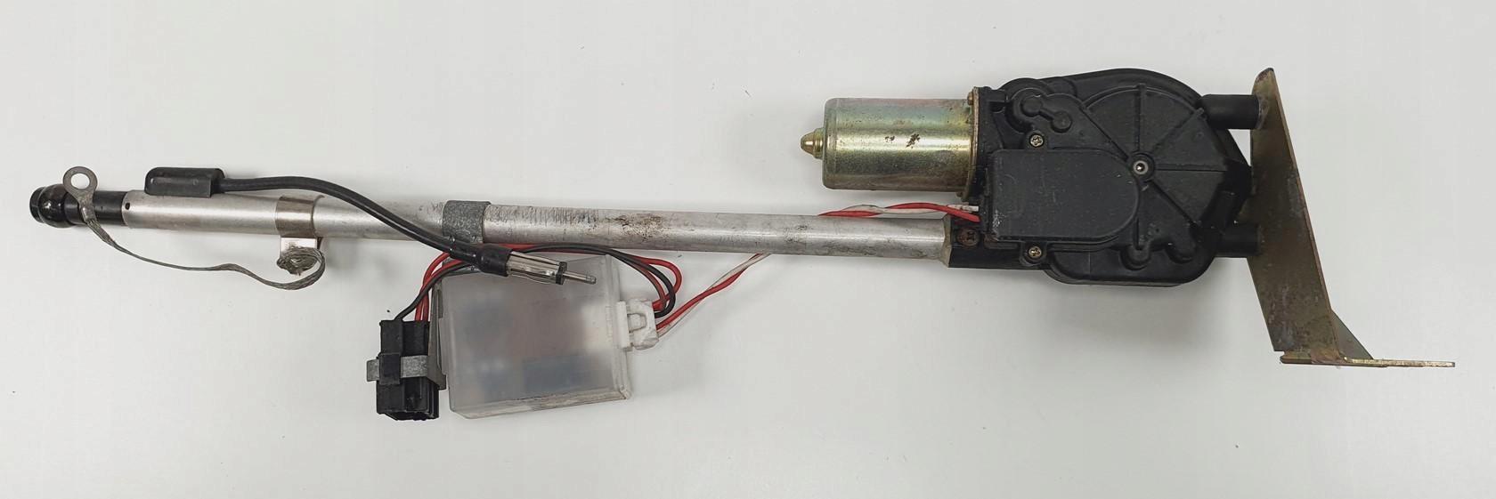 Электрическая антенна VOLVO C70 и 8614809