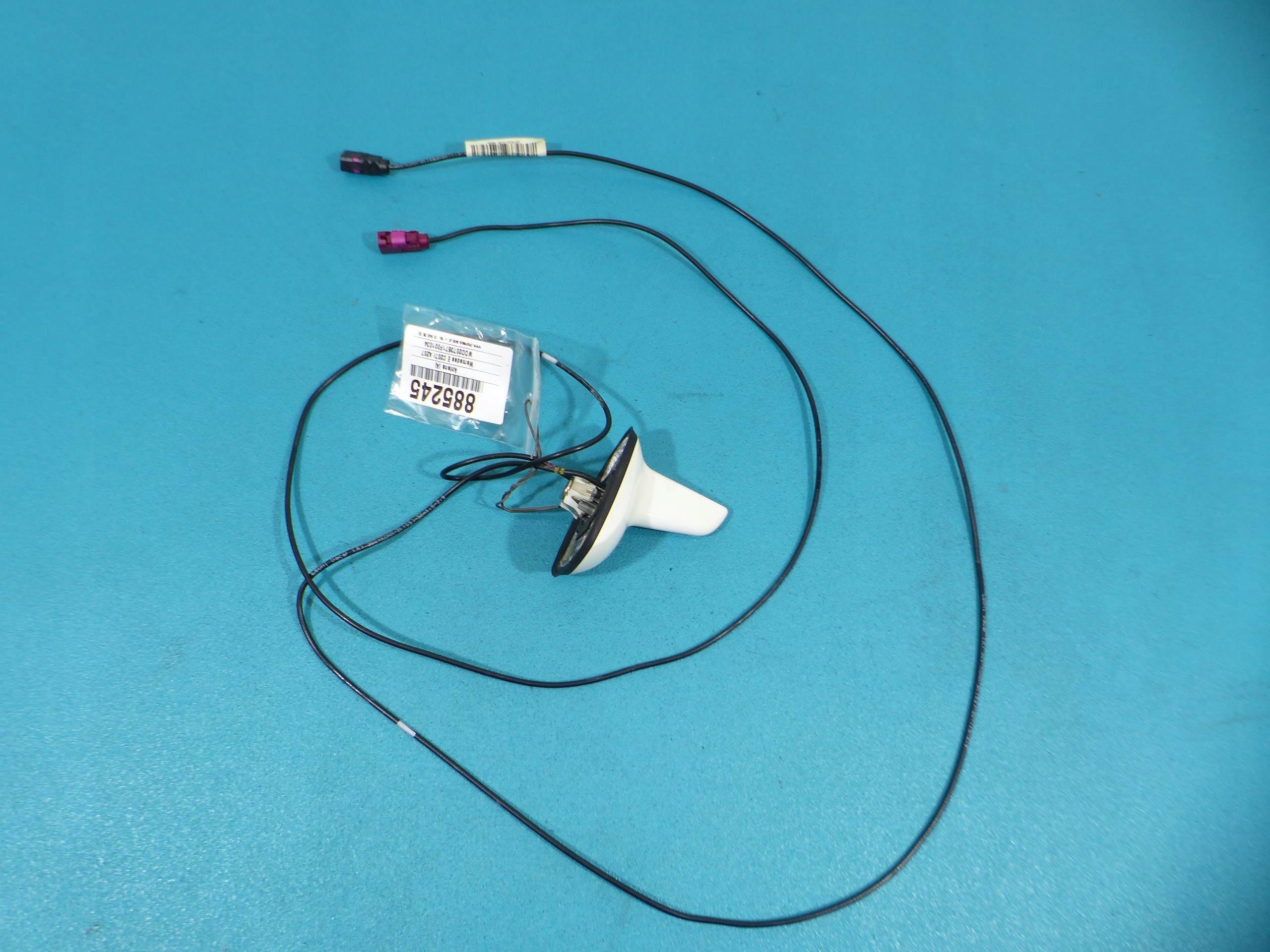 Антенна MERCEDES E C207 W207