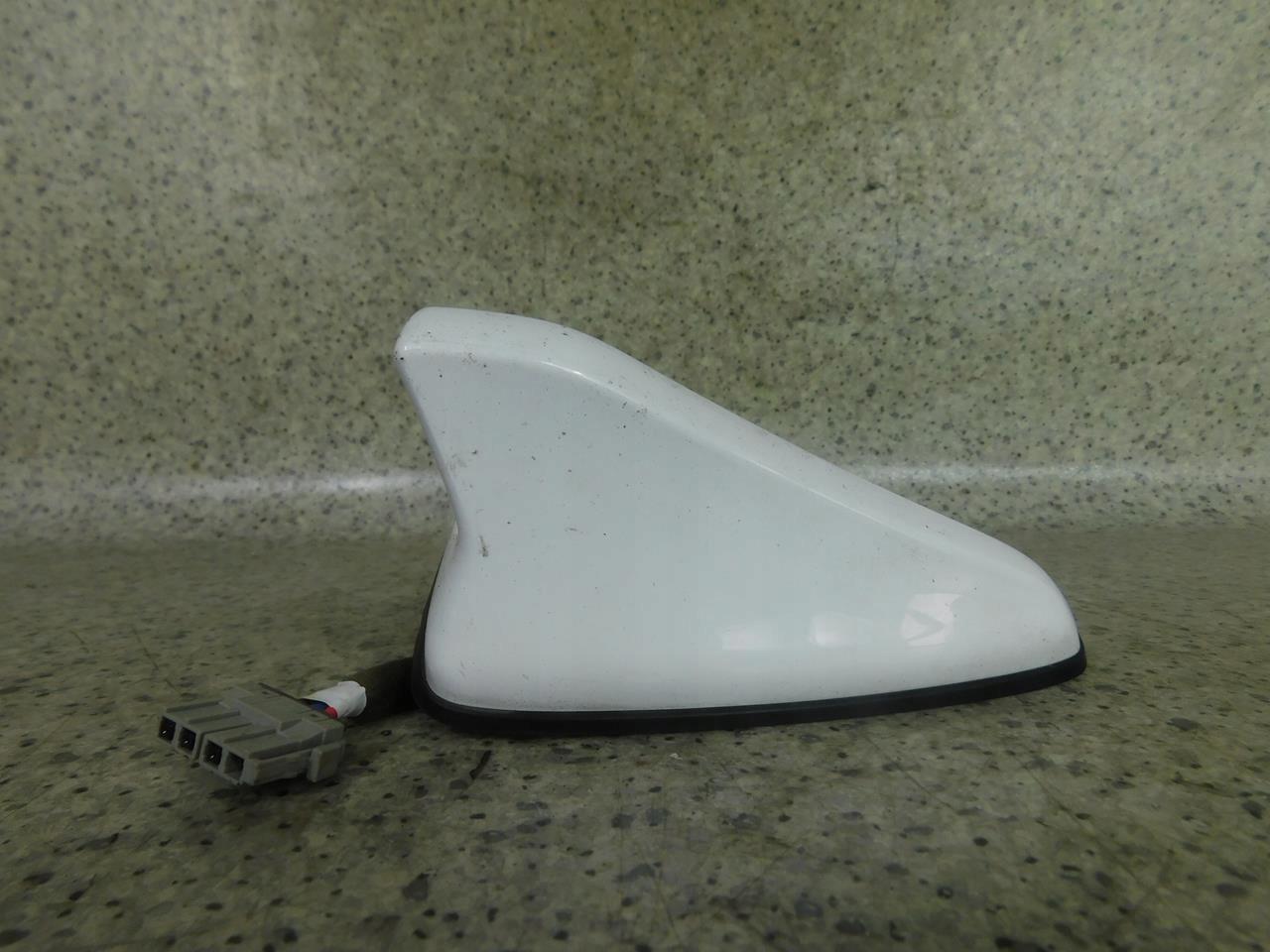 АНТЕНА АКУЛА GPS HUNDAI IONIQ 96210-G2240WAW