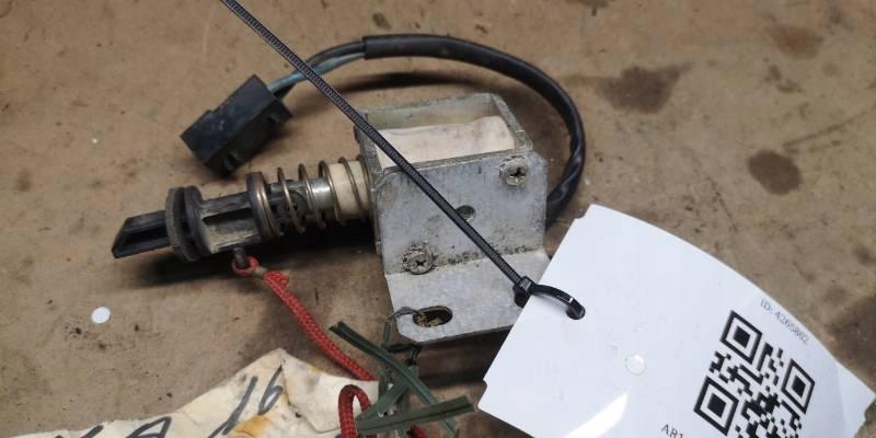 AR164004105700 - ЛИП-ПРИВОД ALFA ROMEO SPIDER