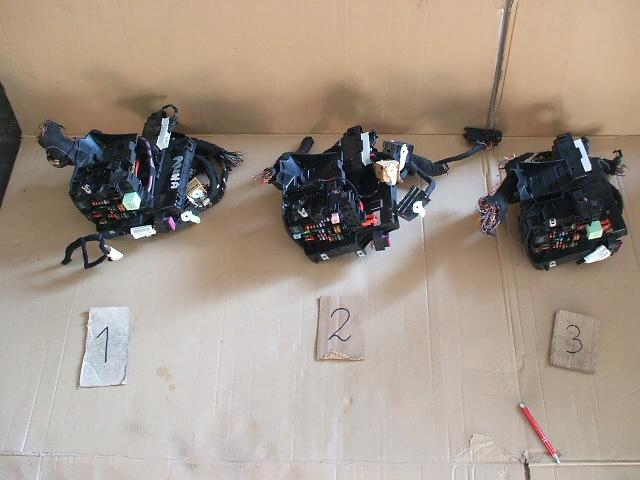 2Q0937615A 2Q1941395 - ARONA IBIZA V SCALA БЛОК ПРЕДОХРАНИТЕЛЕЙ