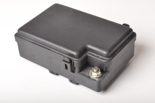 Блок предохранителей aston martin vanquish i 6.0 3r12-370533-aa