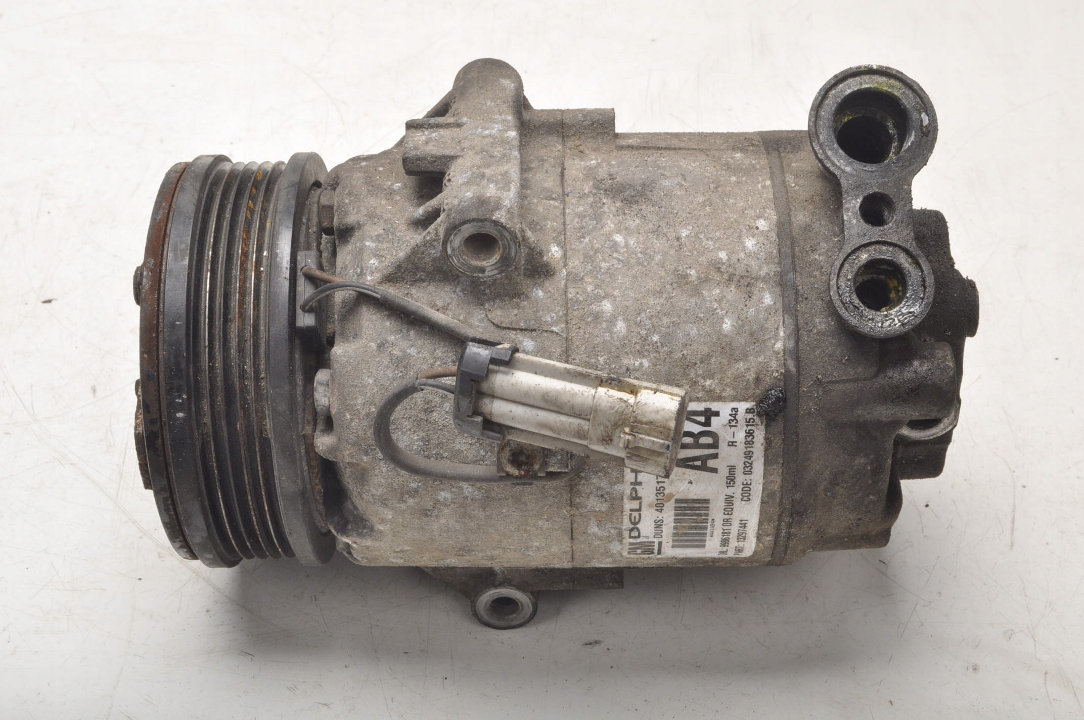 401351739 - КОМПРЕССОР КОНДИЦИОНЕРА ASTRA H 2.0 B 13297441 AB4