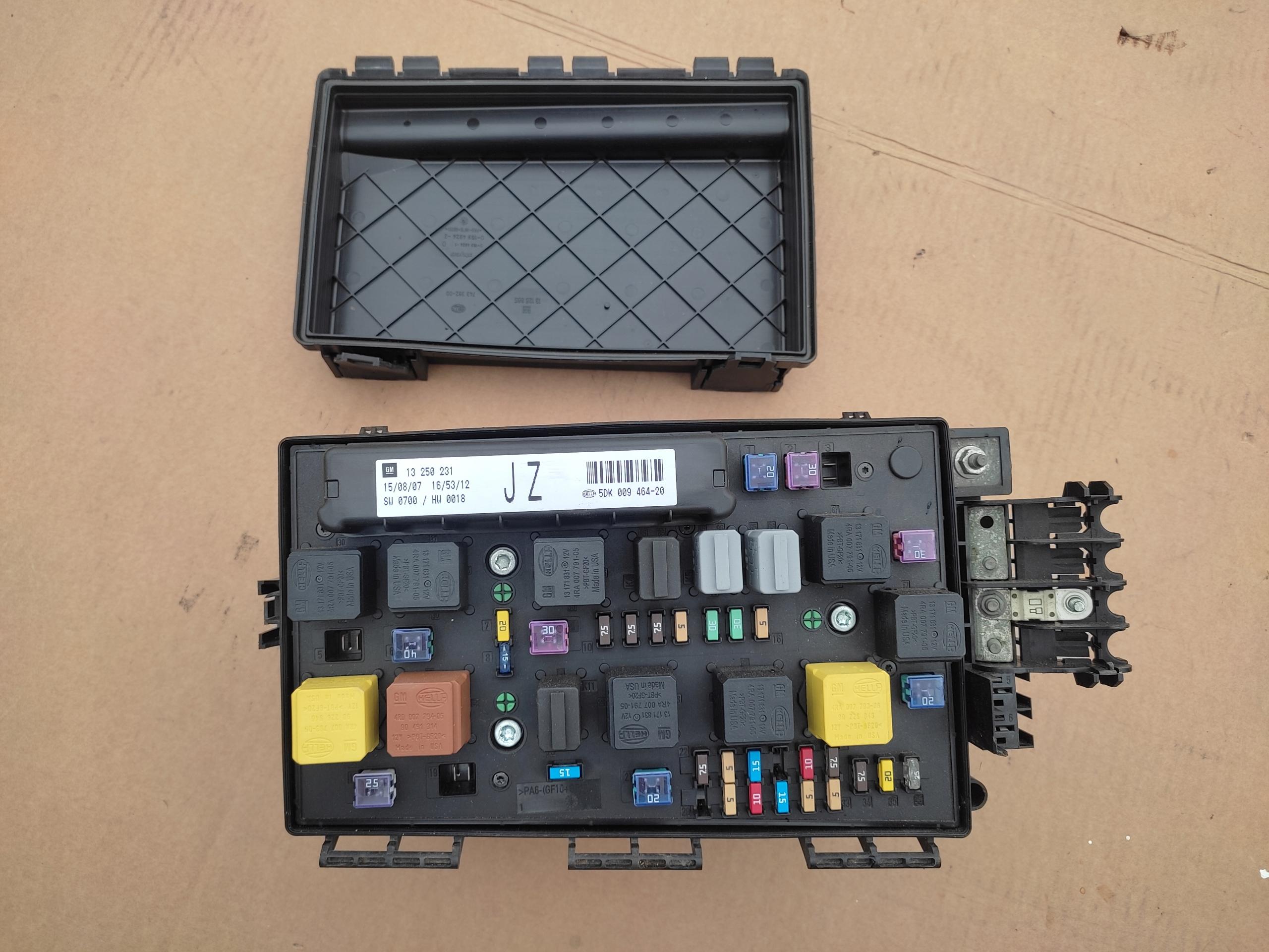 ASTRA H ZAFIRA B 13250231JZ 5DK009464-20