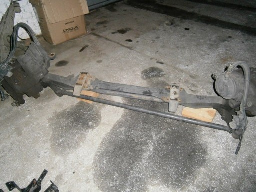 5,3T 5 - Ступица передней балки atego ii, 2 оси, 19,5 дюйма 1224 1222