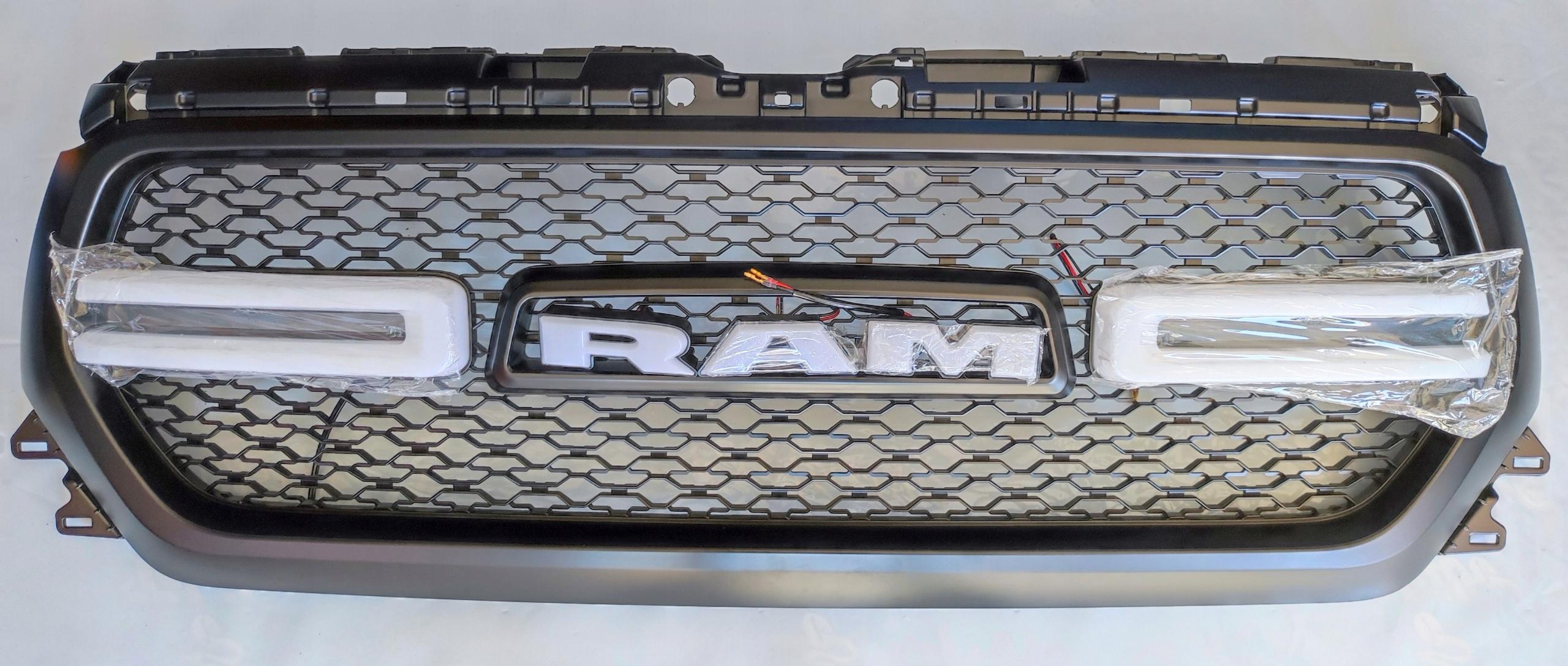РЕШЕТКА РАДИАТОРА DODGE RAM 1500 2019 19 2020 20 2022