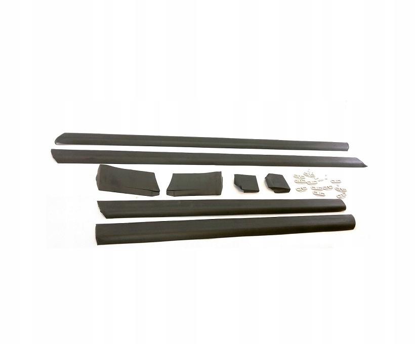 4A0853959 - AUDI 100 C4 91-94 боковые молдинги комплект