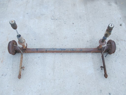 DOT4272 - Audi 80 b2 1978-1986 задняя балка задний мост седан