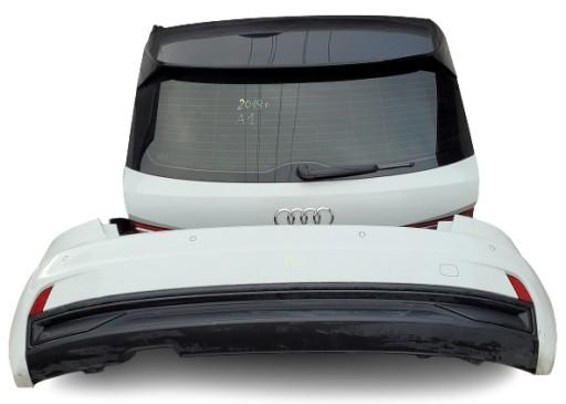 Ліхтарі бампера кришки багажника AUDI A1 82A