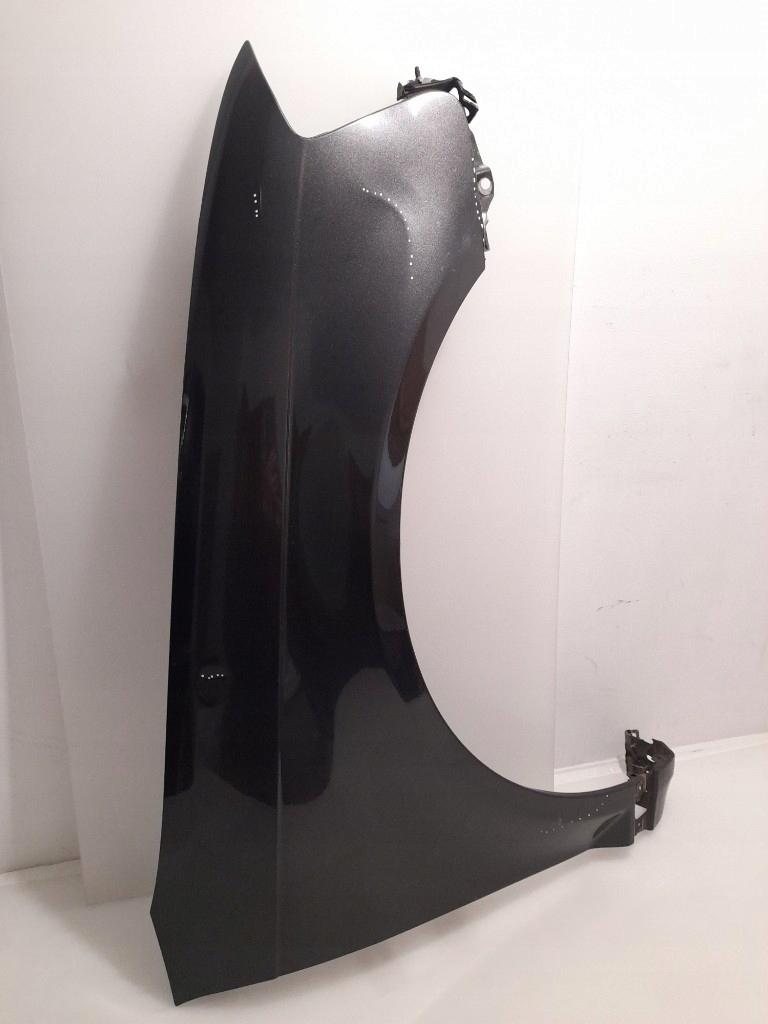 8P0853992B 853 - AUDI A3 8P 2008-12 Крило переднє праве LZ7L 8P0