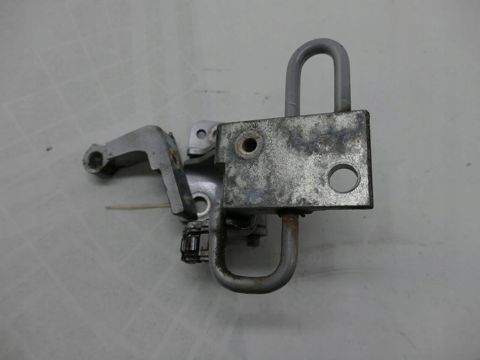 AUDI A3 8P кабриолет дверная петля правая петля LX7W