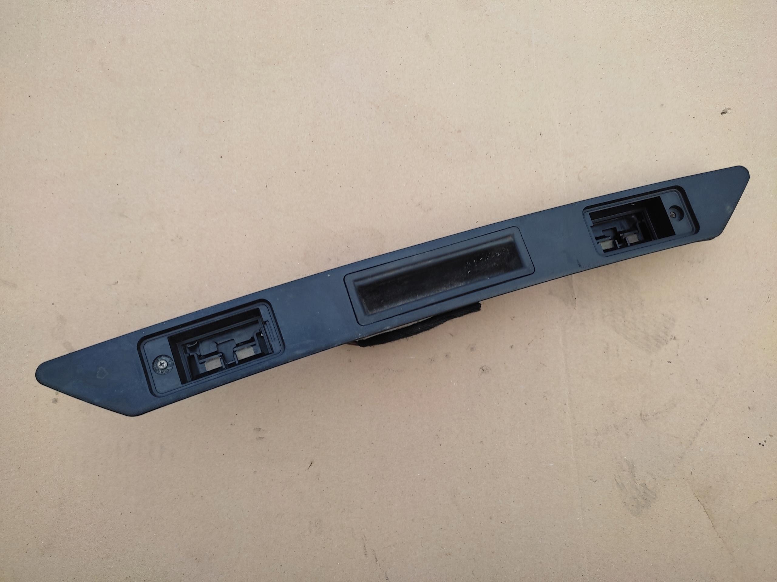 AUDI A3 8P ручка двери багажника