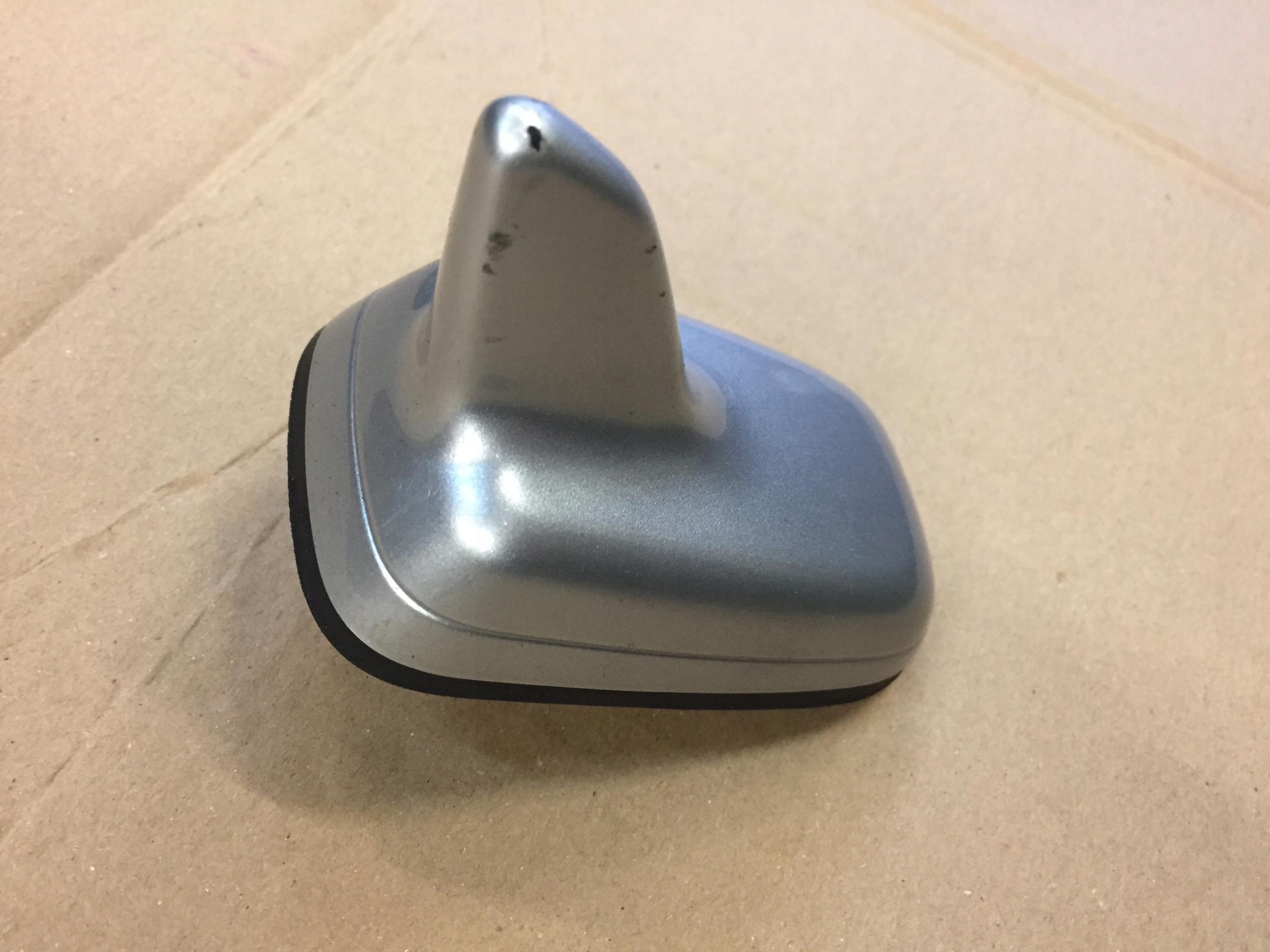 AUDI A3 8V антенна на крышу акула LZ7G 8V0035503AK