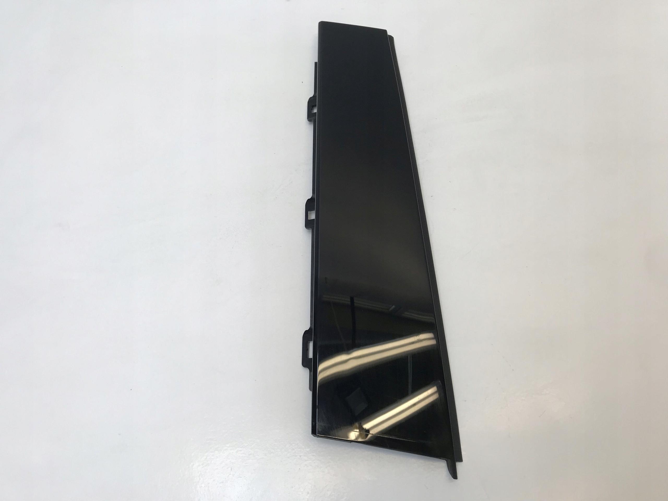 8Y0839902 - AUDI A3 8y 2021 накладка на заднюю правую дверь