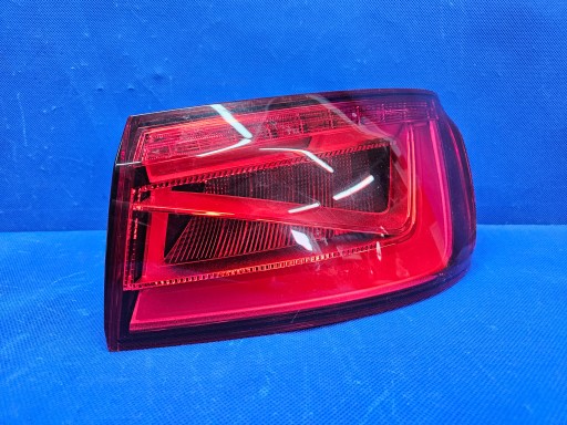 8V5 945 - Audi A3 S3 8V Седанська лампа Задня задня частина в США Fender 8V5945096C