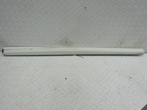 8V7853860 - AUDI A3 S3 8V7 S-LINE 15-19 накладка порога права