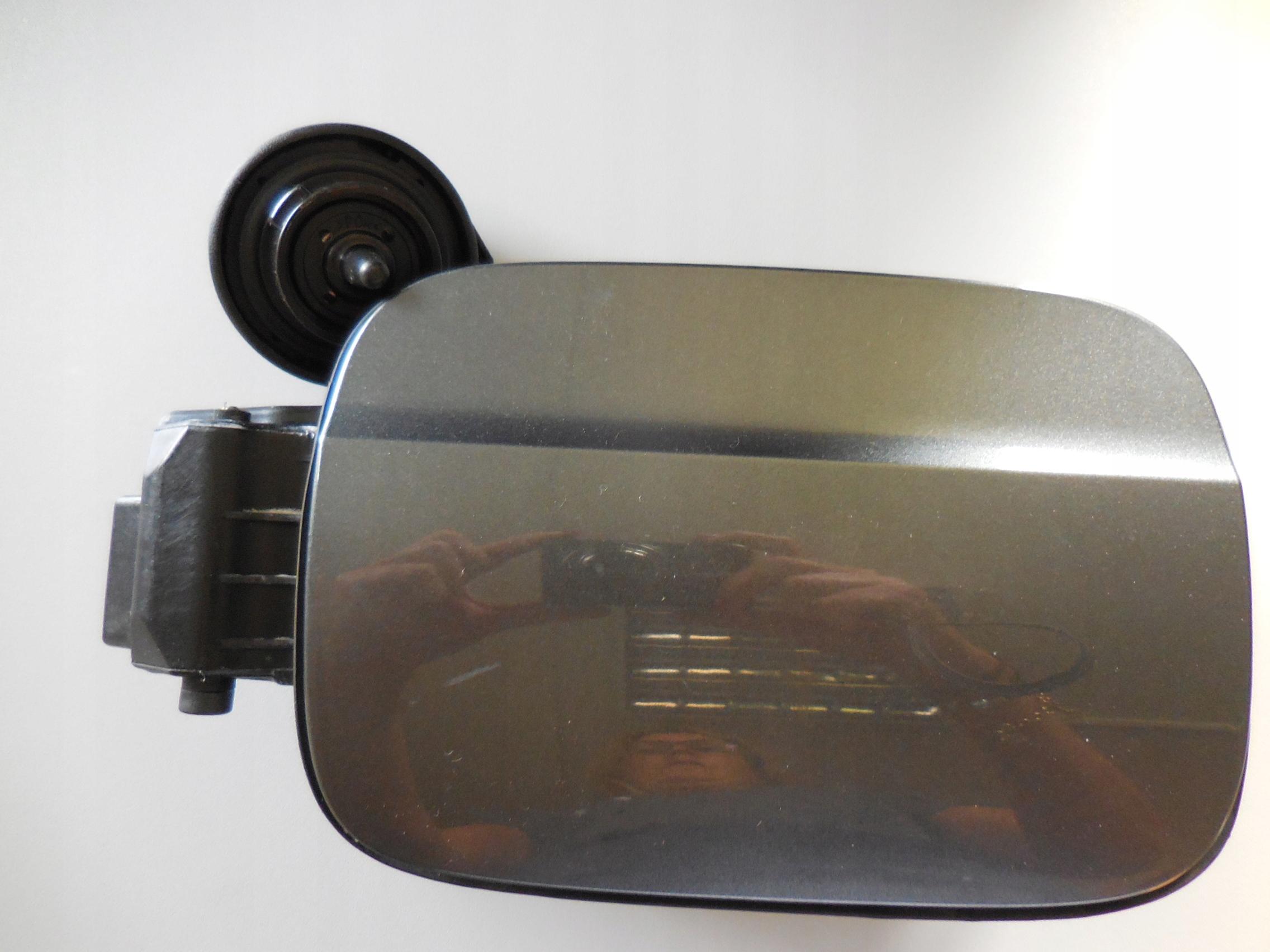 AUDI A4 8K0 B8 кришка паливного бака LZ7S