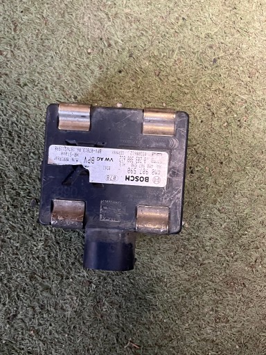 261299 - AUDI A4 8W Q7 Асистент зміни ременя 4M0907590