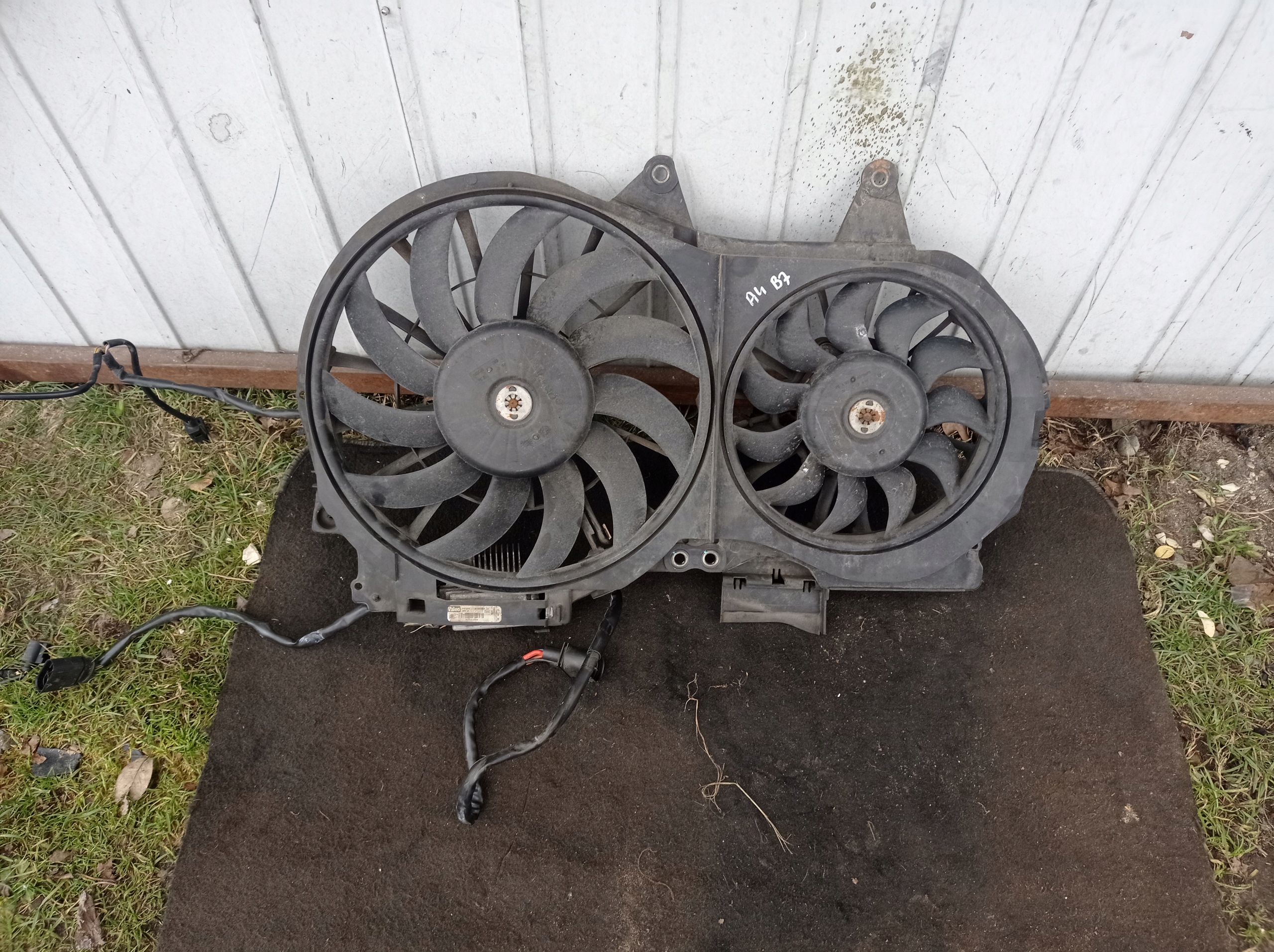 8E0121205N 8E0959501D - AUDI A4 B6 1.8 T-вентиляторы радиатора модуль