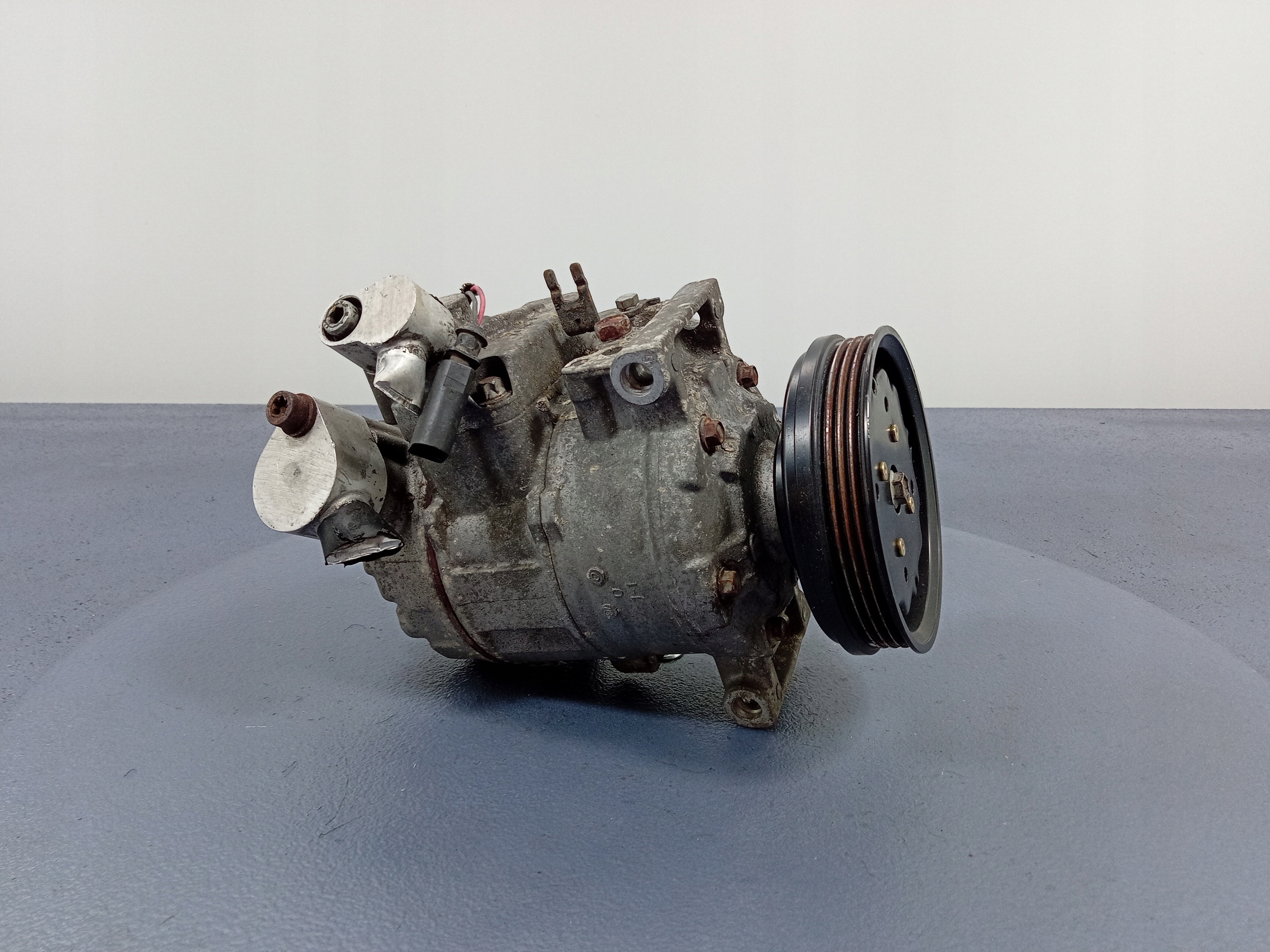 AUDI A4 B6 1.9 TDI компрессор KLIMY 447220-8422