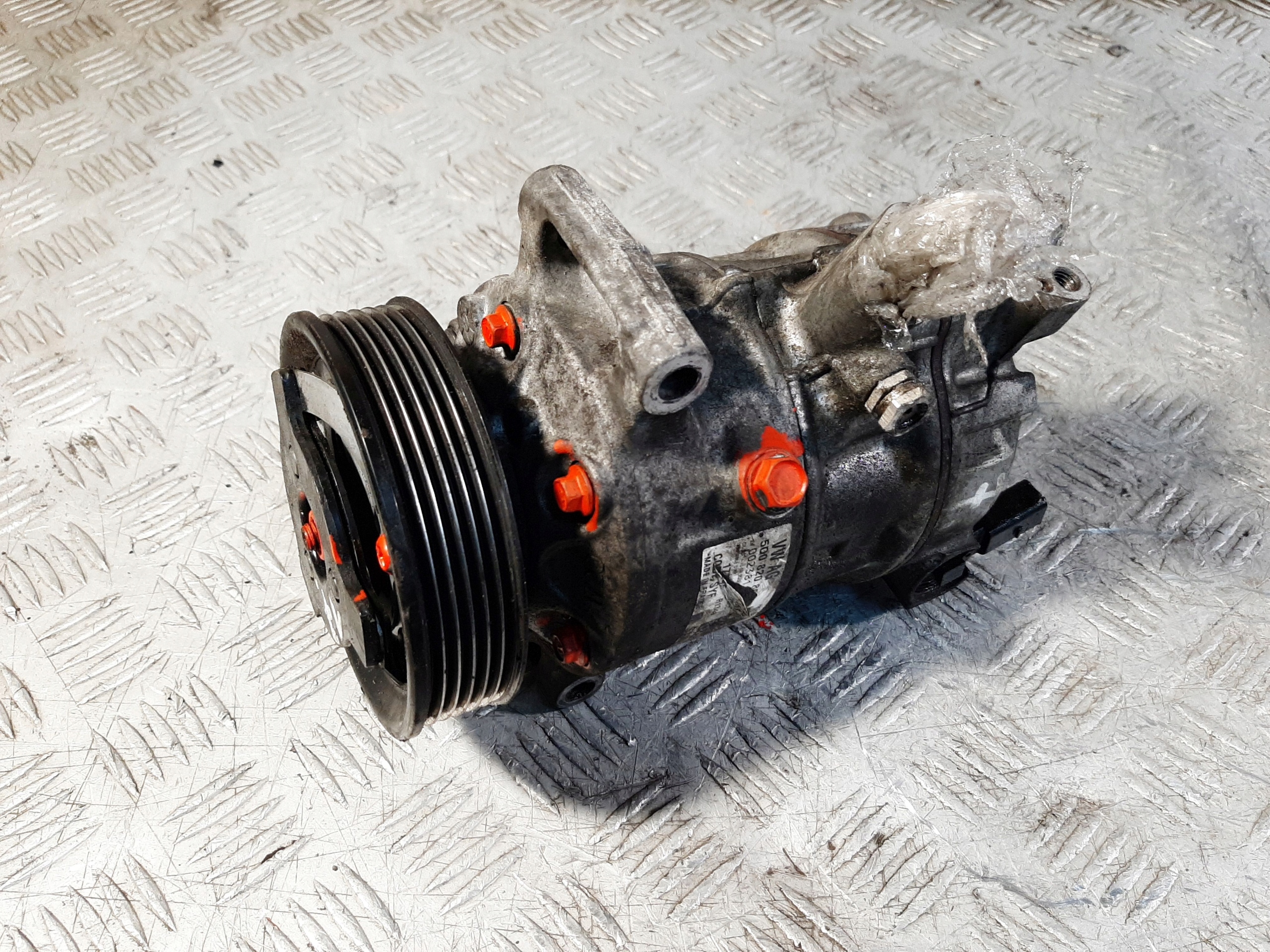 5Q0820803G - AUDI A4 B6 1.9 TDI 04R компрессор кондиционера 1774F