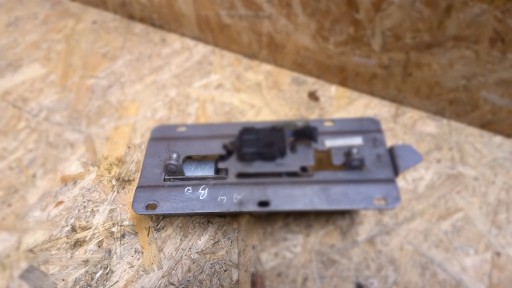 8H0825399 - AUDI A4 B6 2.5 V6 TDI МЕХАНИЗМ ЗАМКА КРЫШИ КРЫШИ