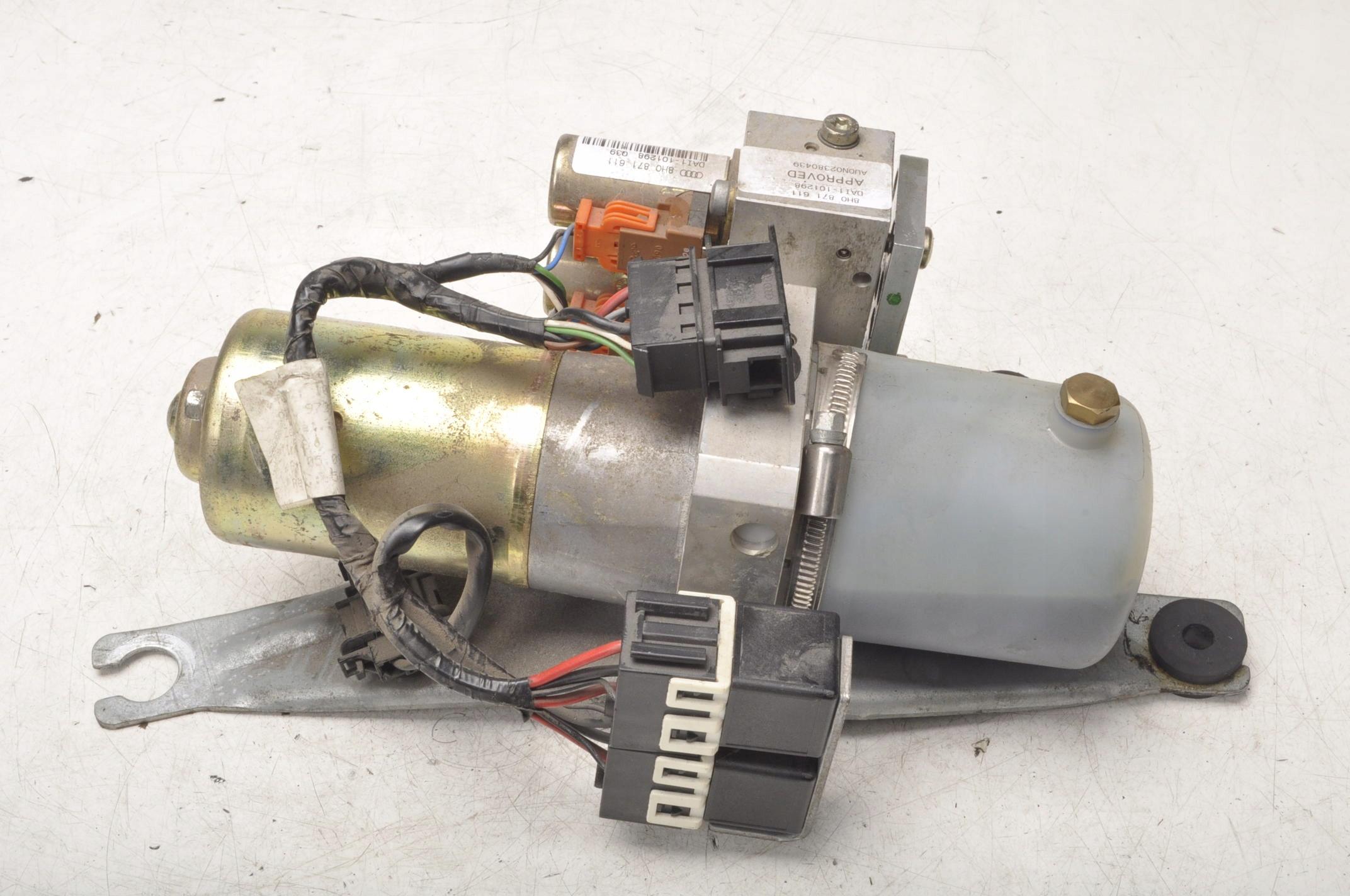 AUDI A4 B6 насос даху 8H0871611