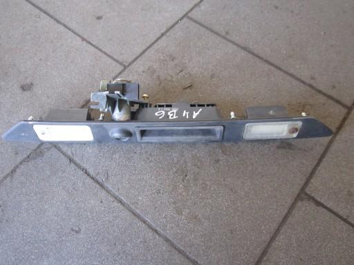 AUDI A4 B7 04 - подсветка номерного знака