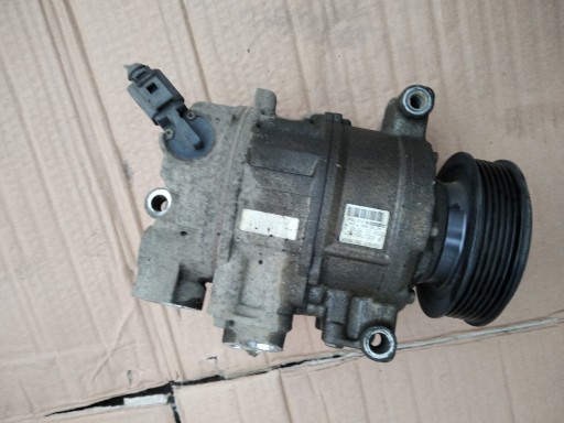 8E0260805BP - AUDI A4 B7 2.0 TFSI компрессор кондиционера
