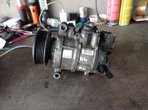 AUDI A4 B7 компресор 8E0260805CB