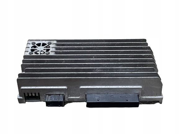 8T0035223T - AUDI A4 B8 07-15 усилитель BANG & OLUFSEN