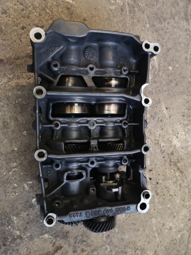 AUDI A4 B8 2.0 TDI CAG Caga масляный насос