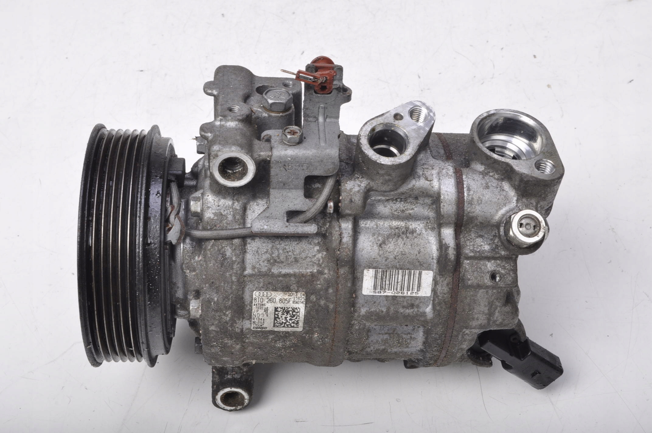 AUDI A4 B8 2.0 TDI климат компрессор 8T0260805F