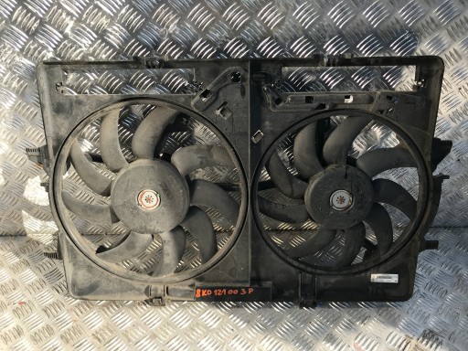 AUDI A4 B8 A5 TDI вентилятор радіатора 8K0121003P