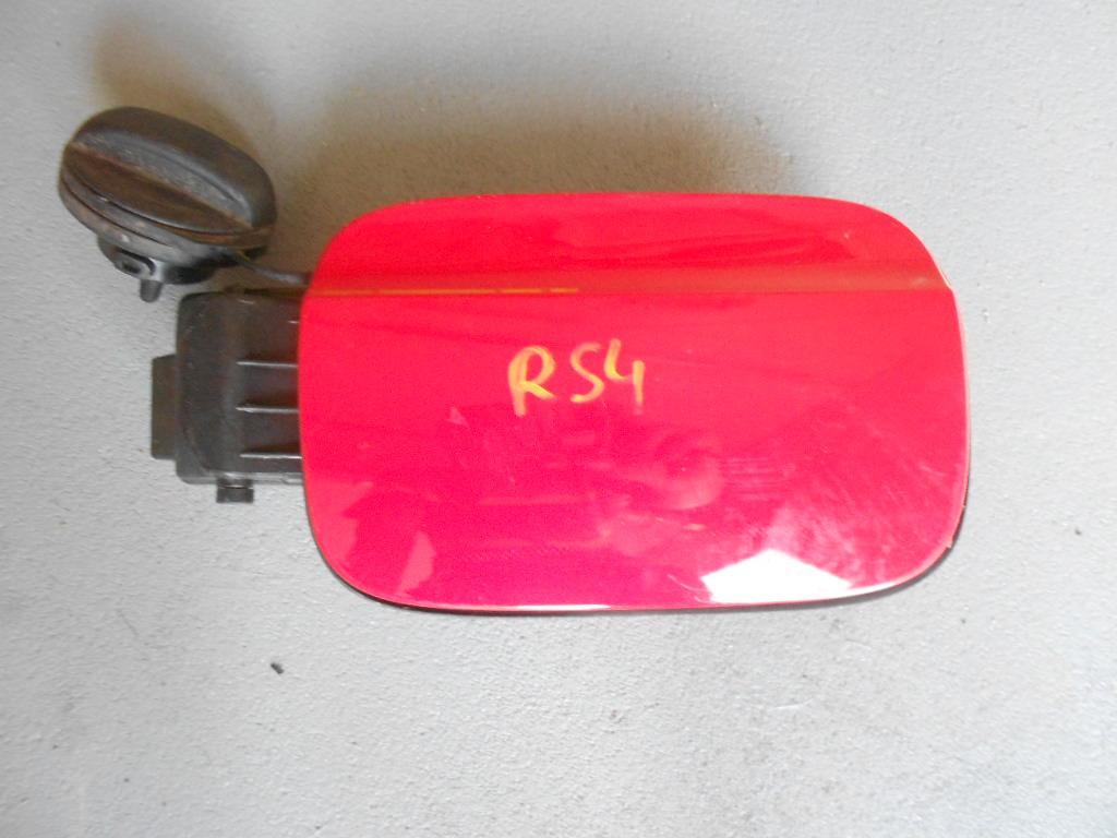 AUDI A4 B8 RS4 топливный клапан LZ3M