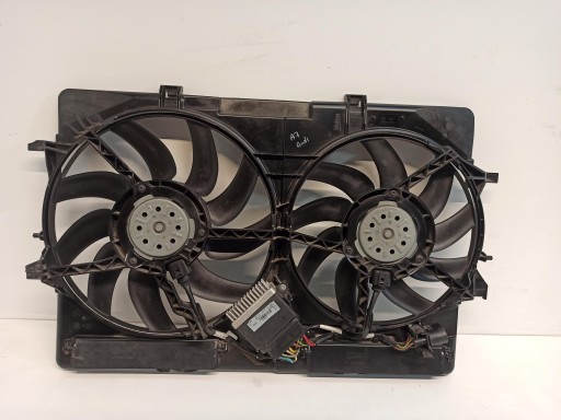 8K0959501G - AUDI A4 B8 вентилятор радіатора 8K0121003AD