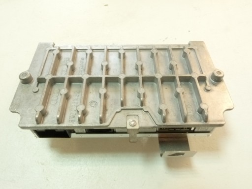 AUDI A4 B8 усилитель колонок 8T0035462