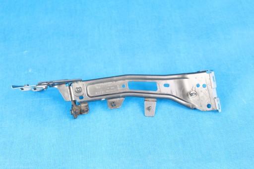 AUDI A4 B9 16R кронштейн крыла правый 8W0821136B