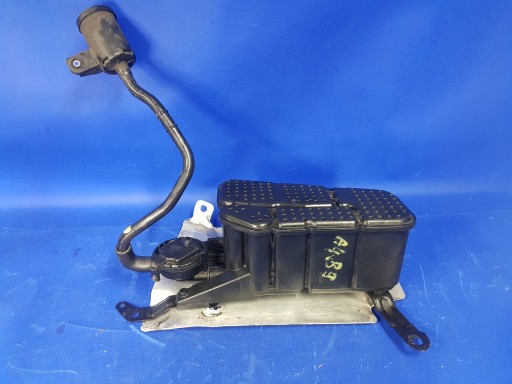 8W0210801B - AUDI A4 B9 8W 2.0 TFSI углеродный фильтр в сборе 8W0201801B